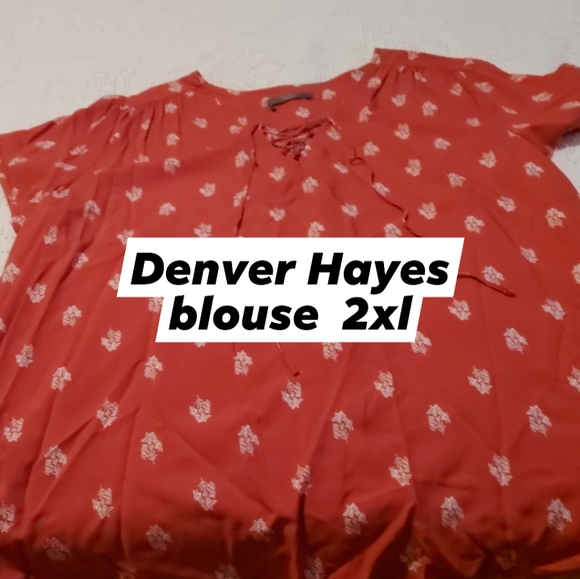 2 Denver hayes blouses - Picture 2 of 2